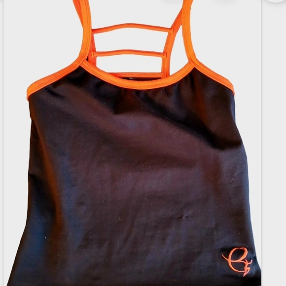 EQUILIBRIUM Tank/Workout Top Athletic - Picture 3 of 4